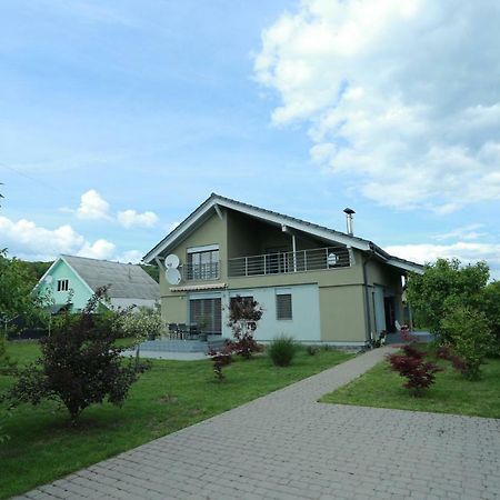 Sentis Hotel Uzhhorod Luaran gambar