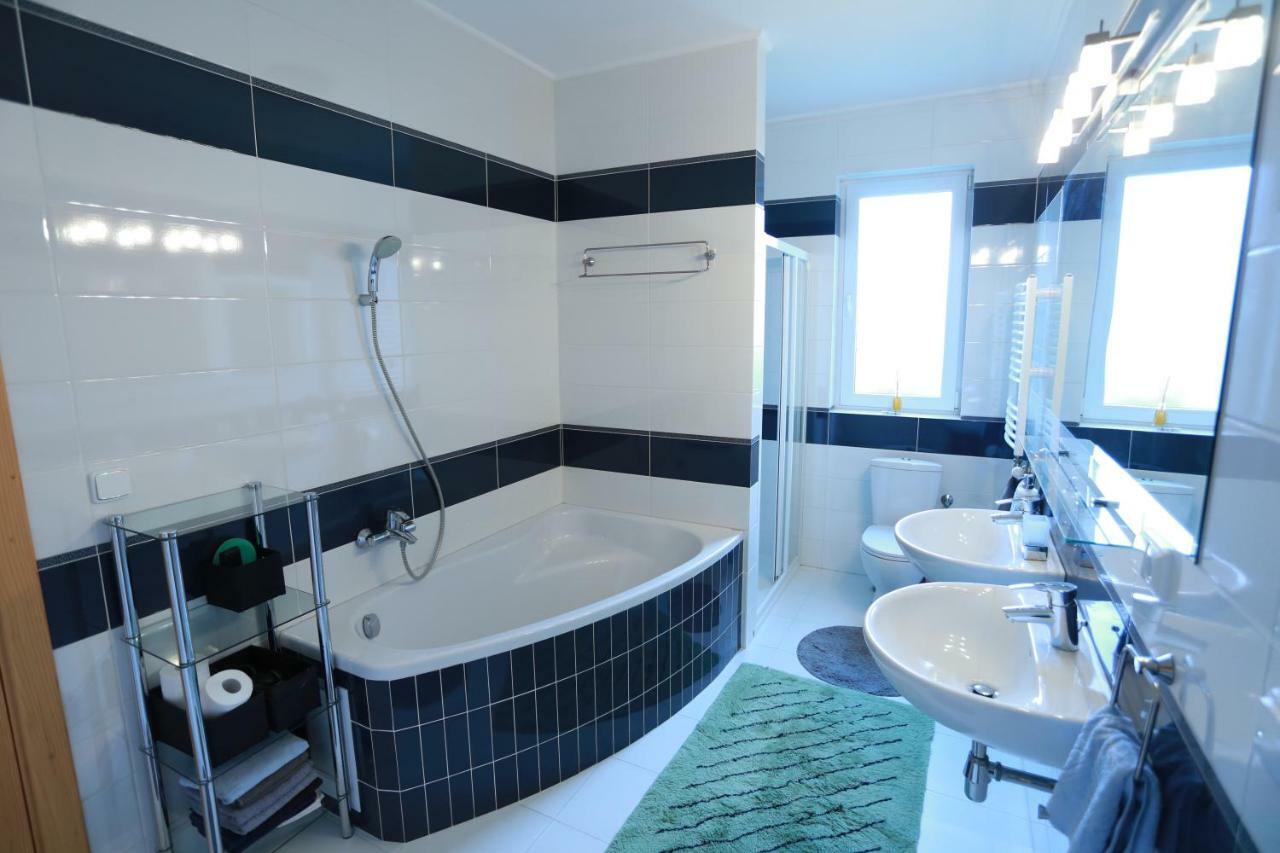 Sentis Hotel Uzhhorod Luaran gambar