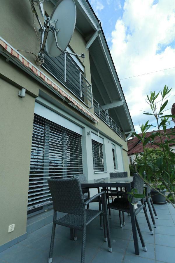 Sentis Hotel Uzhhorod Luaran gambar
